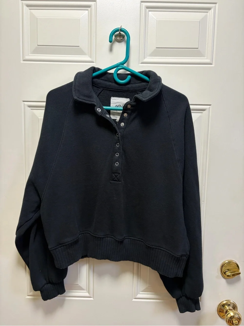 Aerie Black quarter snap oversized pullover cropped sweatshirt S - Picture 2 of 7
